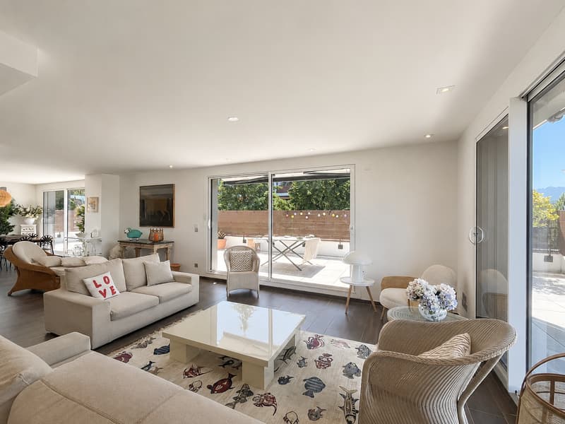 Annecy Triangle d'Or Exceptional attic and 141 m² terrace (3)