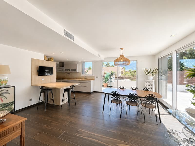Annecy Triangle d'Or Exceptional attic and 141 m² terrace (6)