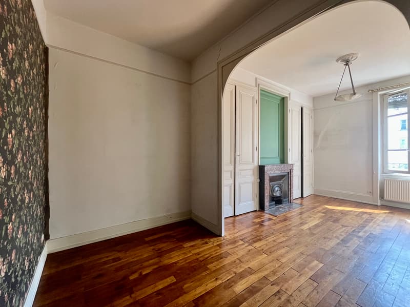 EXCLUSIVITY - T2 of 59.13m2 (Carrez law) - 3rd floor (3)
