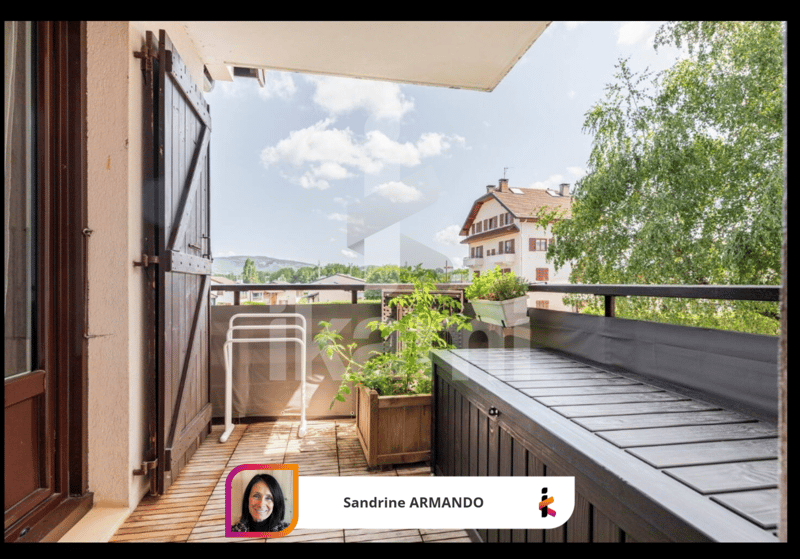 APARTMENT 53 M² POISY (9)