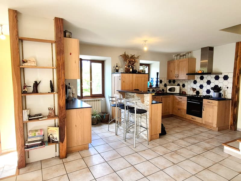 Charming T4 house in a quiet location at the gates of Geneva (5)