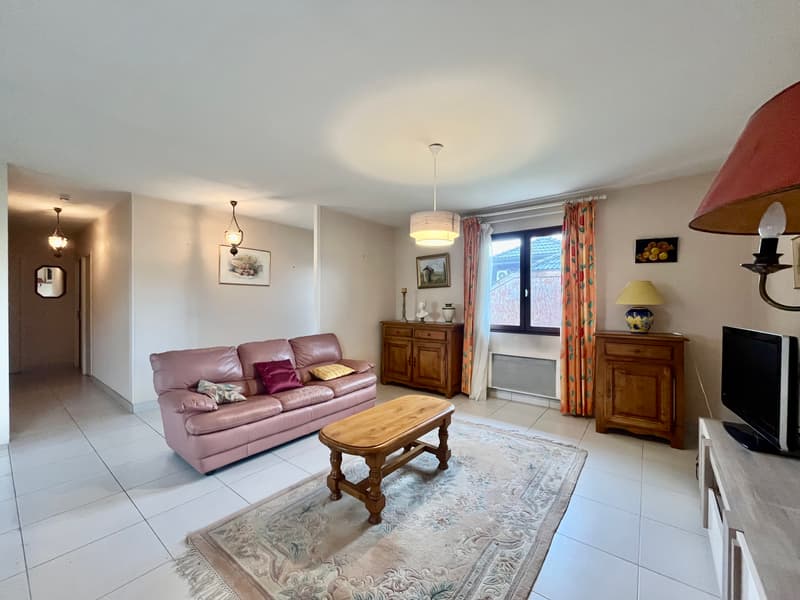 Detached house - 3 bedrooms (8)