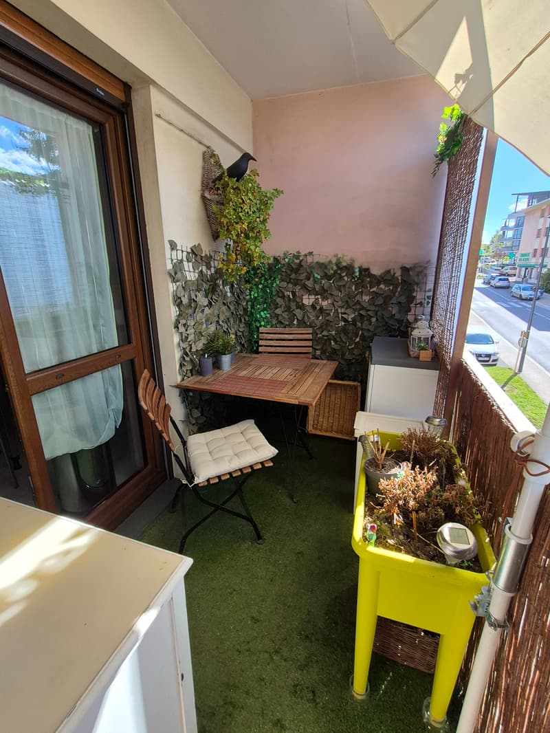 Superbe T4 rénové avec charme, balcon et double garage Idéal frontaliers (6)