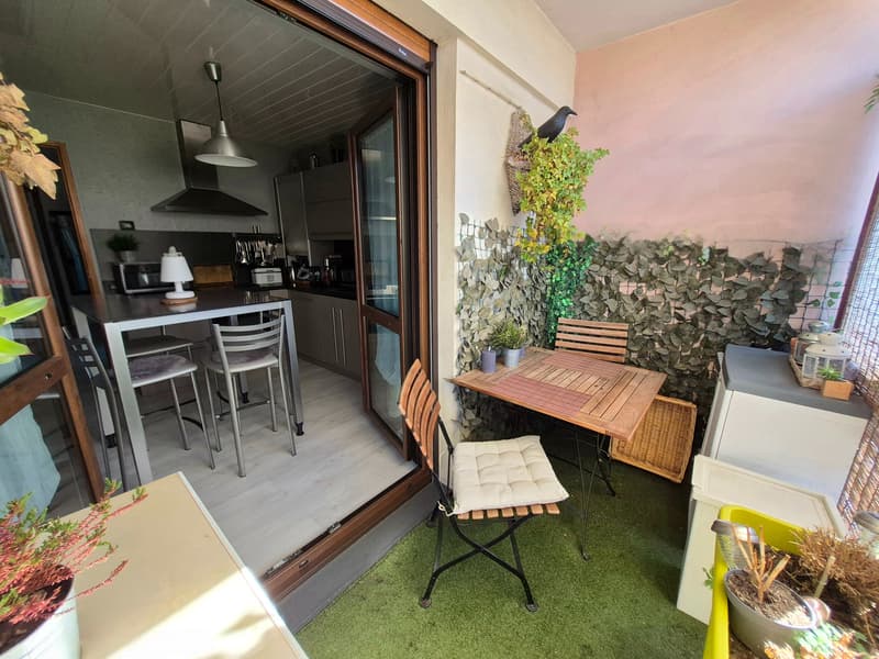 Superbe T4 rénové avec charme, balcon et double garage Idéal frontaliers (3)
