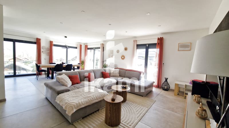 Lathuile, Maison 165 m² avec piscine à 1 km du lac d'Annecy Coup de coeur assuré (3)