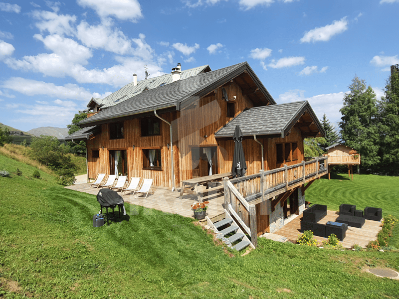 Chalet d'exception skis aux pieds, Le Corbier, domaine des Sybelles (1)