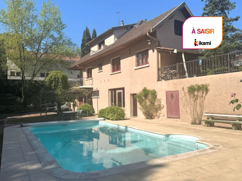 House 185 m² Pont-de-Cheruy (1)
