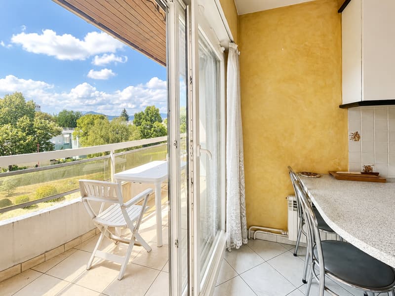 Grand T3 traversant de 79,39 m2 (loi Carrez) avec vue ! (8)