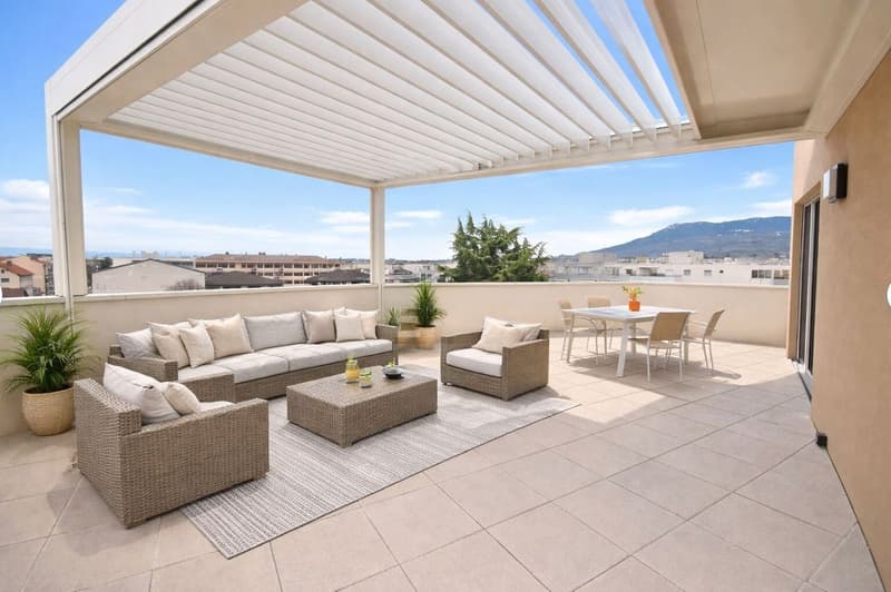 Attique T4 d'exception   Vue panoramique montagnes 92 m² terrasse de 80 m² (3)