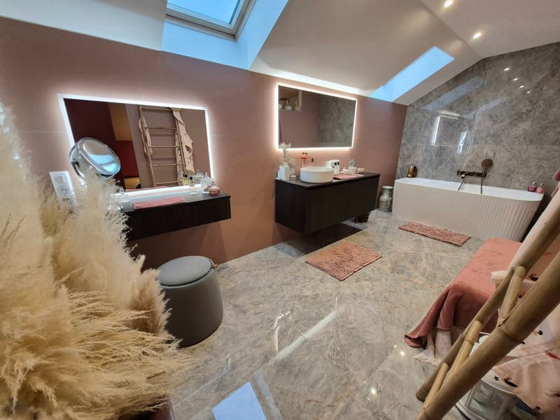 Maison T5 160 m2 d'exception de 160 m2 avec piscine et terrain de 1 200 m2 (13)