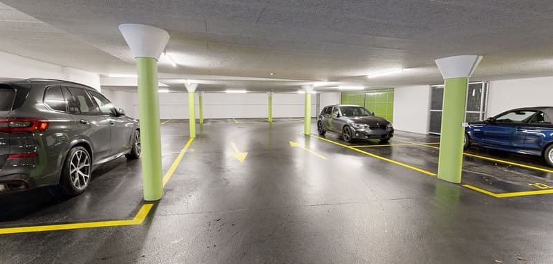Parking space for rent in a spacious parking hall (2)
