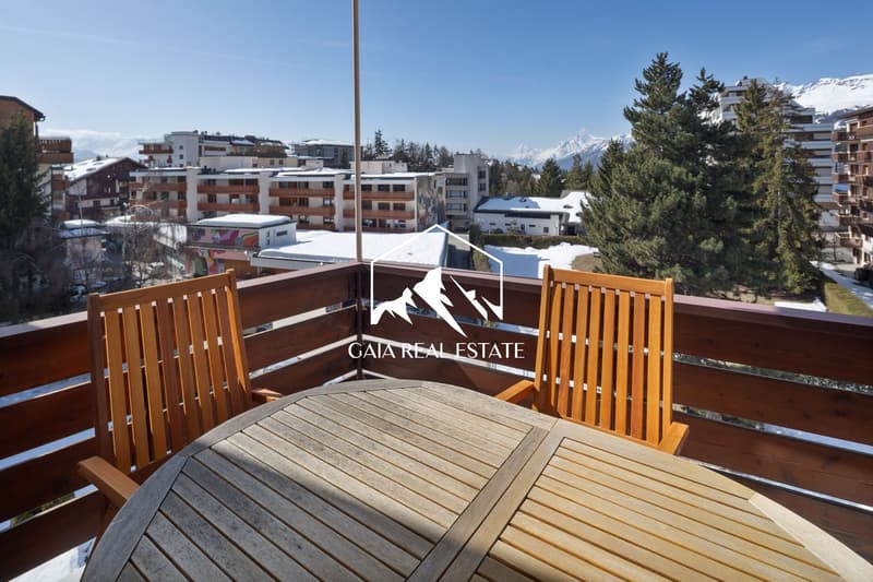 3.5 rooms in the heart of Crans Montana with a view and garage (2)
