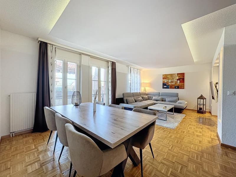 Charmant appartement de 5.5 pièces avec terrasse et rénové en 2019 (2)