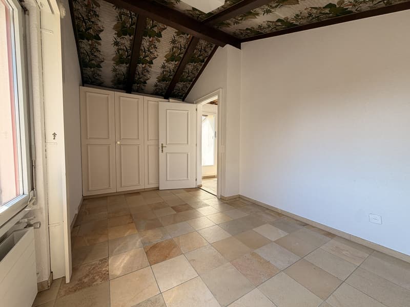 5.5-Zimmer-Einfamilienhaus mit Garten in Müntschemier kaufen (7)