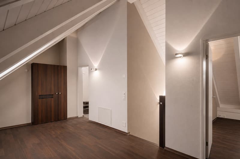 Obergeschoss mit hohen Decken