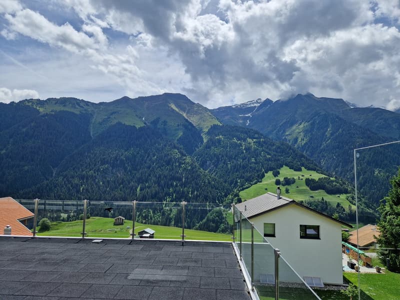 Incantevole appartamento 5.5 locali con vista mozzafiato sulla montagna a Lumbrein (11)