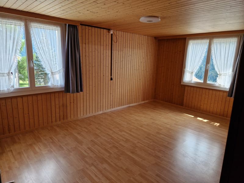 Incantevole appartamento 5.5 locali con vista mozzafiato sulla montagna a Lumbrein (8)
