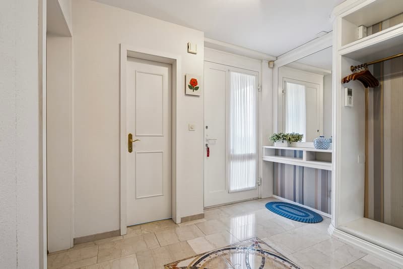Ampia casa di 7 locali con potenziale a Rüschlikon ZH (19)