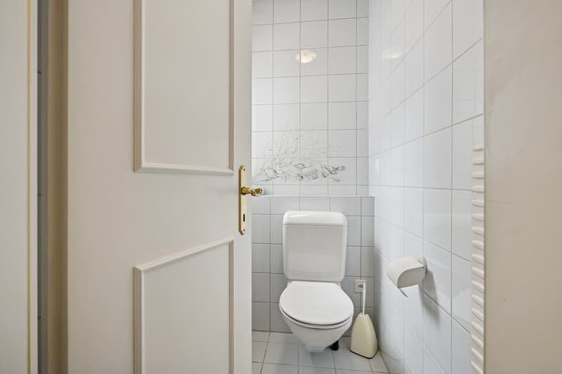 Ampia casa di 7 locali con potenziale a Rüschlikon ZH (24)