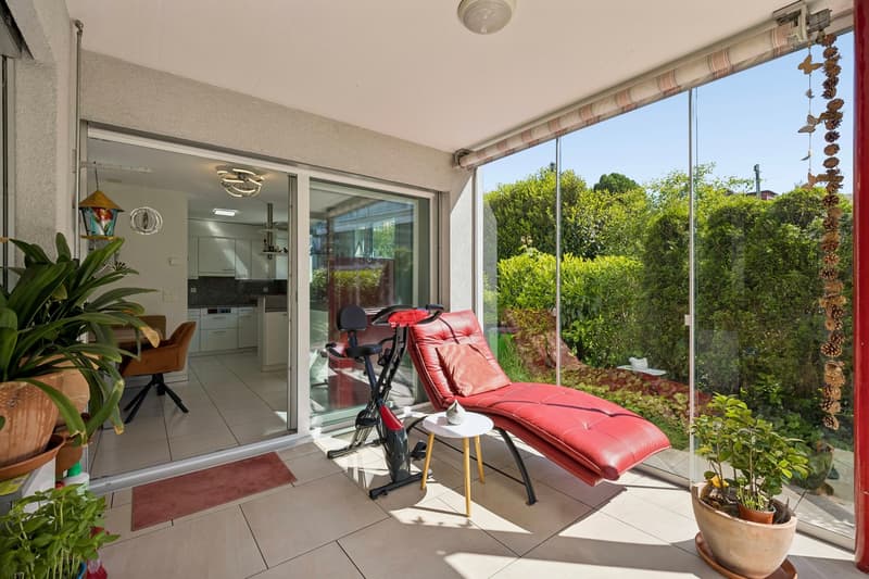 Well-maintained 3.5-room garden apartment with winter garden (5)