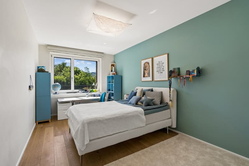 Exklusive 6.5 Zimmer Gartenwohnung mit Sauna (34)
