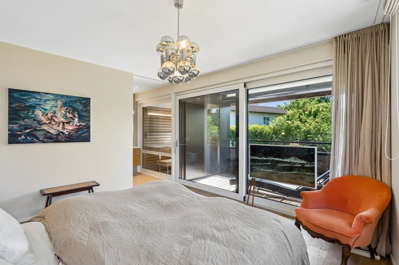 Exklusive 6.5 Zimmer Gartenwohnung mit Sauna (24)