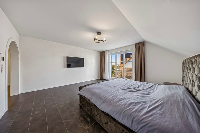 Exklusive Villa mit Indoor-Pool (29)