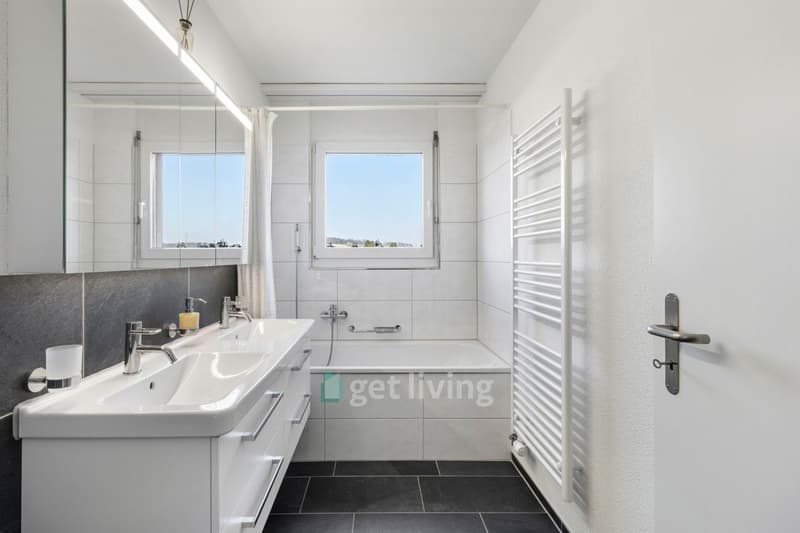 Family-friendly bright apartment on the outskirts of Dällikon (7)