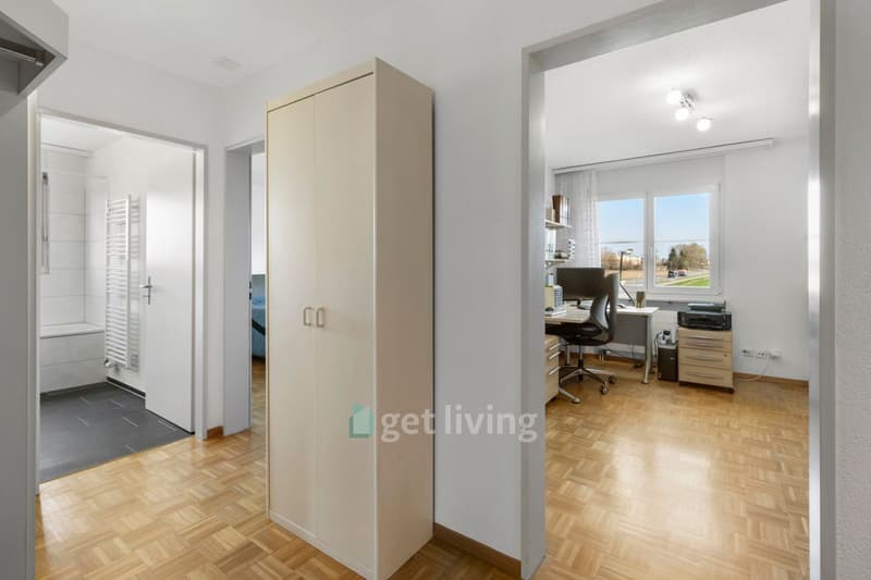 Family-friendly bright apartment on the outskirts of Dällikon (8)