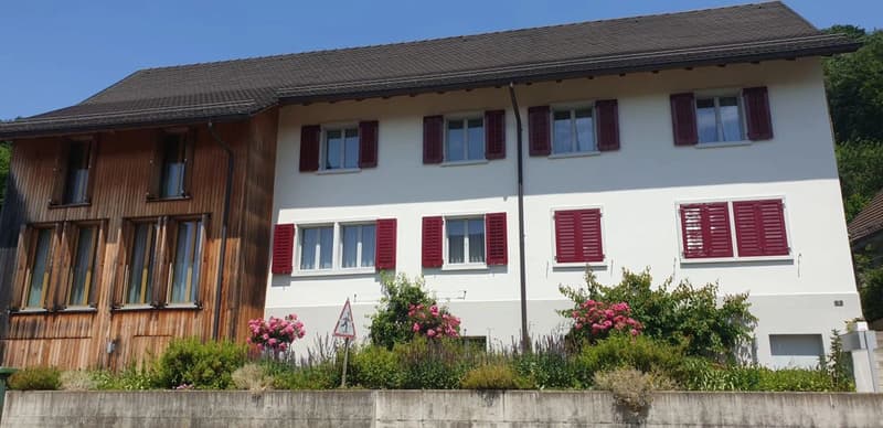 Vivre comme dans une maison unifamiliale avec un espace de sièges de jardin (2)