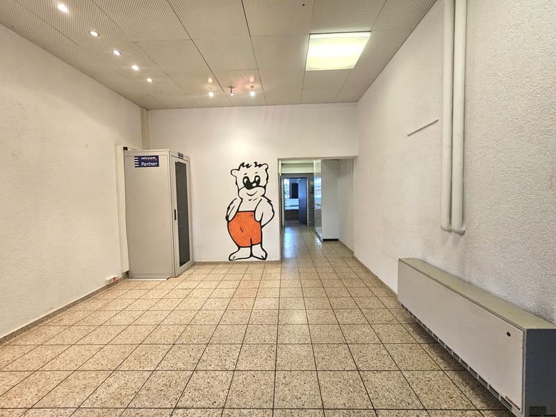 YOUR NEW BUSINESS ADDRESS DIRECTLY AT THE TRAIN STATION (6)