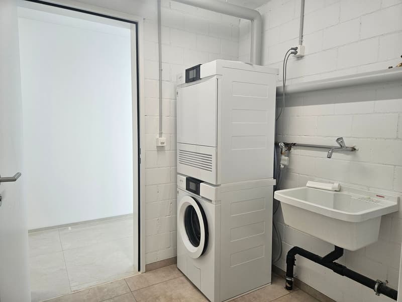 NEUBAU AN TOP LAGE (WHG-D) MIT EIGNE WASCHKÜCHE UND KELLER (14,5 m2) (5)