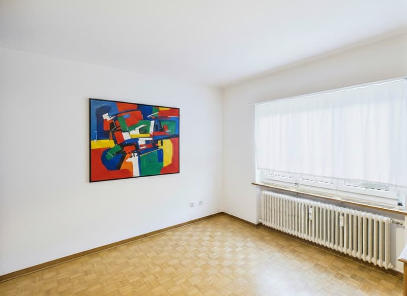 Affordable family apartment with potential in a good location (5)