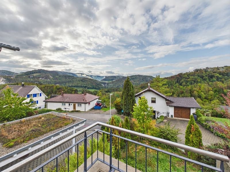 Ein Haus mit Charakter. Ein Ausblick zum Bleiben. (5)