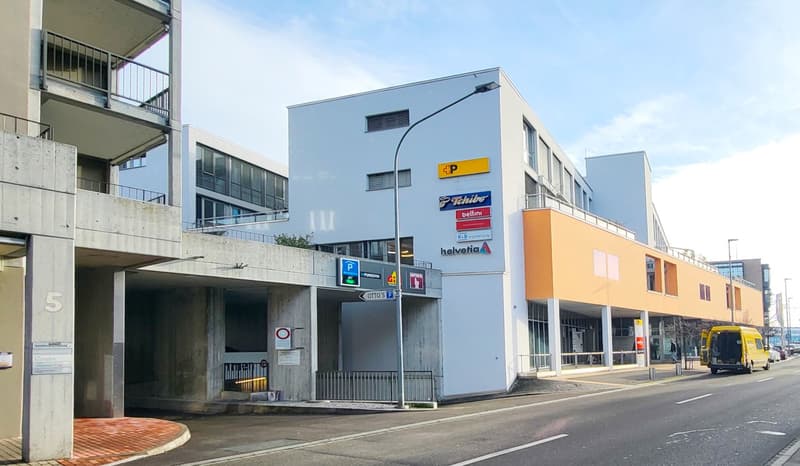 Zentrale EG-Fläche direkt neben der Post! (12)