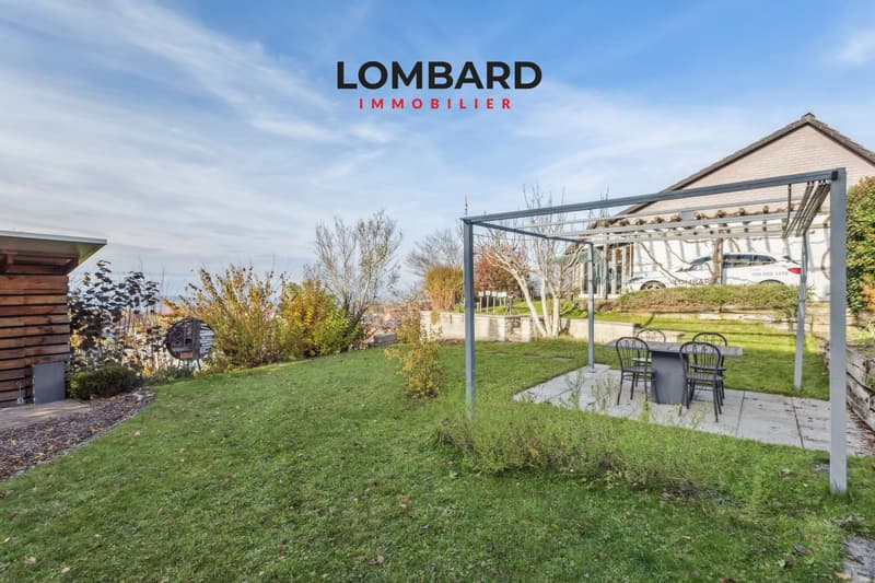 ***VERKAUFT*** Geräumiges Familienhaus mit ebenerdigem Studio (5)