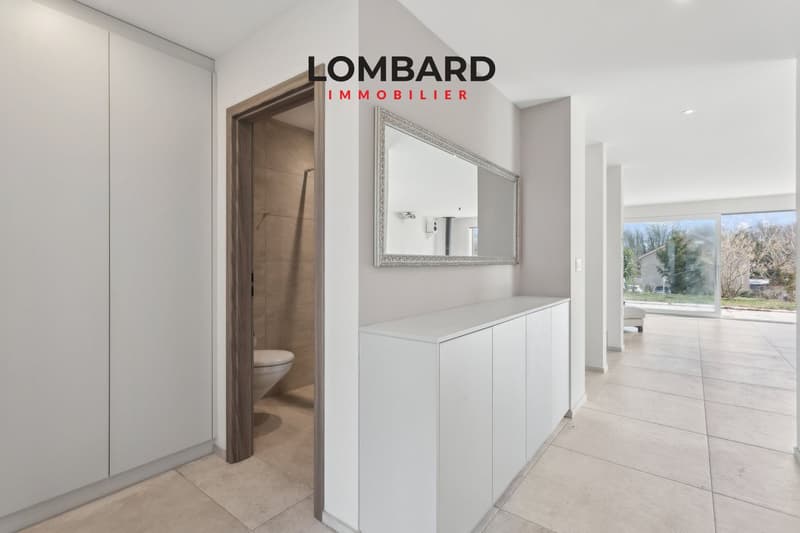 ***SOLD*** Spacious modern villa with 6.5 rooms (4)