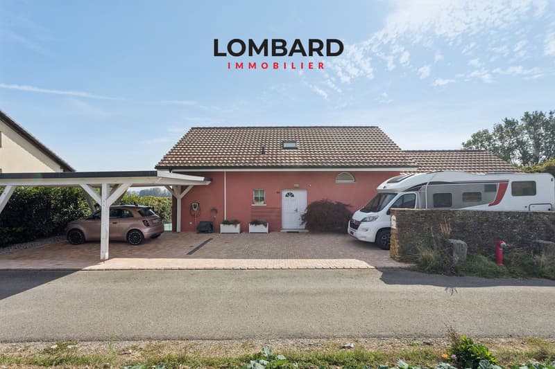 Spacieuse villa individuelle avec vue panoramique sur les Alpes (12)