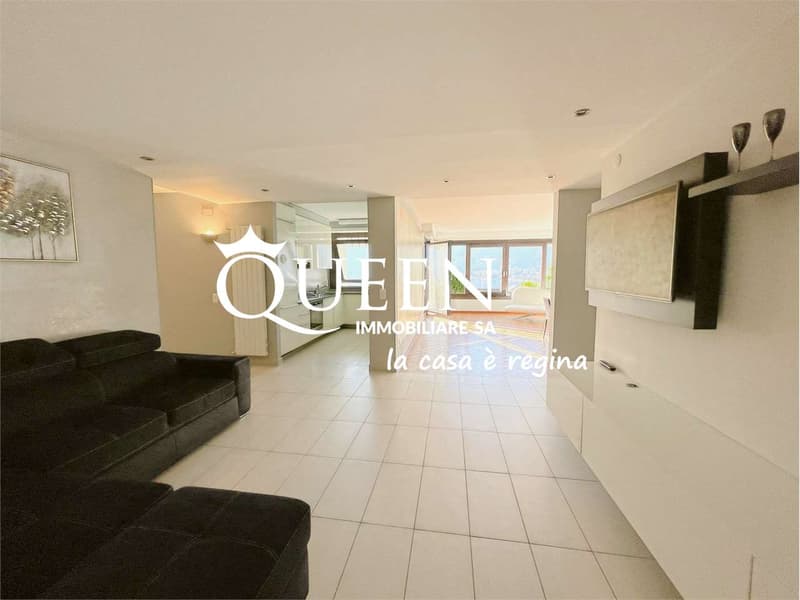 Bissone: 4.5-Zimmer-Wohnung, 150 m², Seeblick, Garten, Portikus (8)