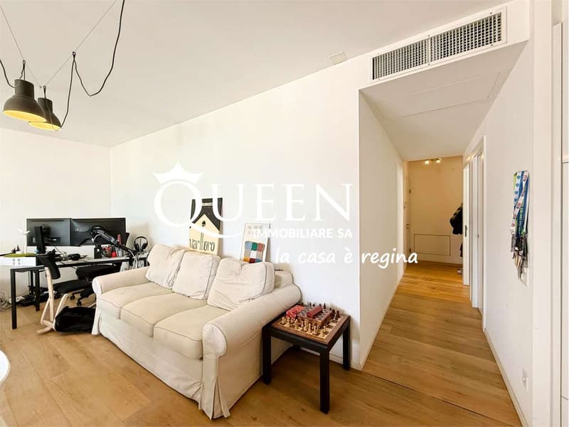 Lugano: appartement 2.5 pièces, 75 m², lumineux, avec terrasse et vue ouverte (10)