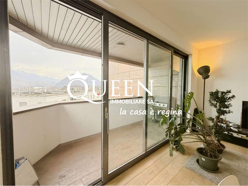 Lugano: appartement 2.5 pièces, 75 m², lumineux, avec terrasse et vue ouverte (4)