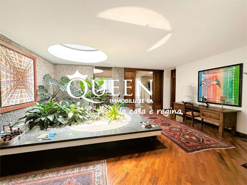 Morbio Superiore: villa bifamiliale 14,5 pièces 485 m², piscine et vue (2)