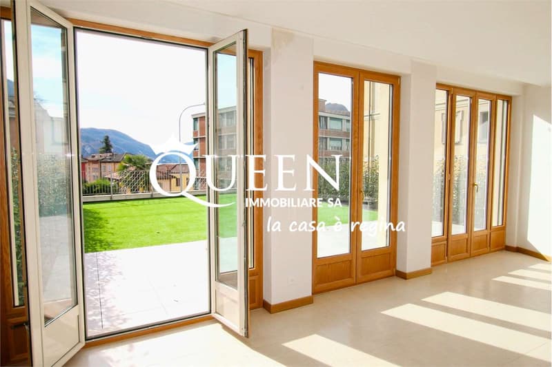 Lugano-Cassarate: 4.5-Zimmer-Wohnung, 250 m², Veranda, Garten (5)