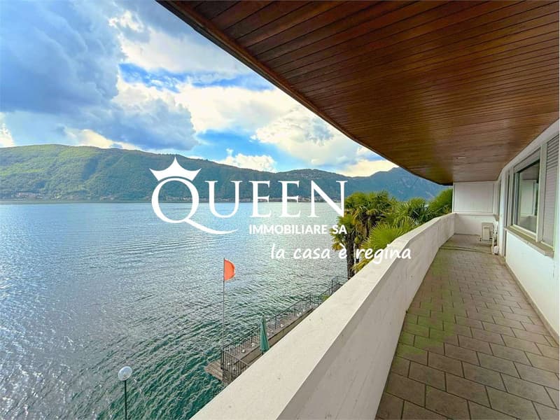 Bissone: Villa direkt am Wasser, 6 Räume, 300 m², Terrassen, Portikus (4)