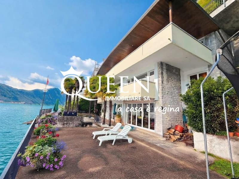 Bissone: villa pieds dans l'eau, 6 pièces, 300 m², terrasses, portique (4)