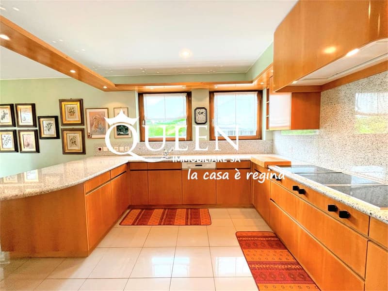 Vacallo: villa, 9.5 locali, 625 mq, grande giardino, ascensore ai pian (11)