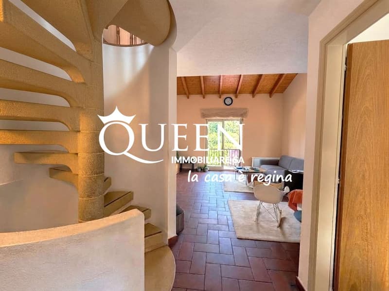 Corteglia: casa contigua 3.5 locali con ampio giardino (7)