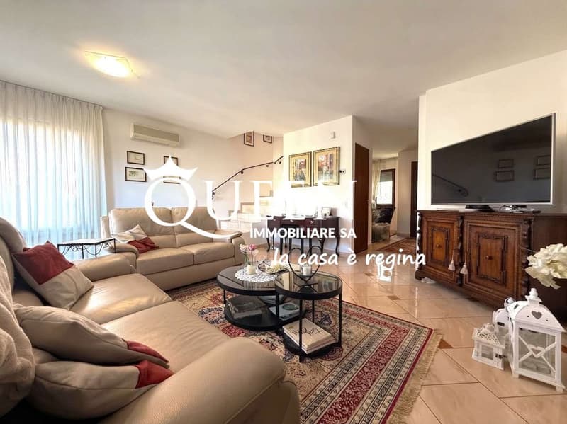 Morbio Inferiore: casa 5.5 locali con giardino e piscina condominiale (3)
