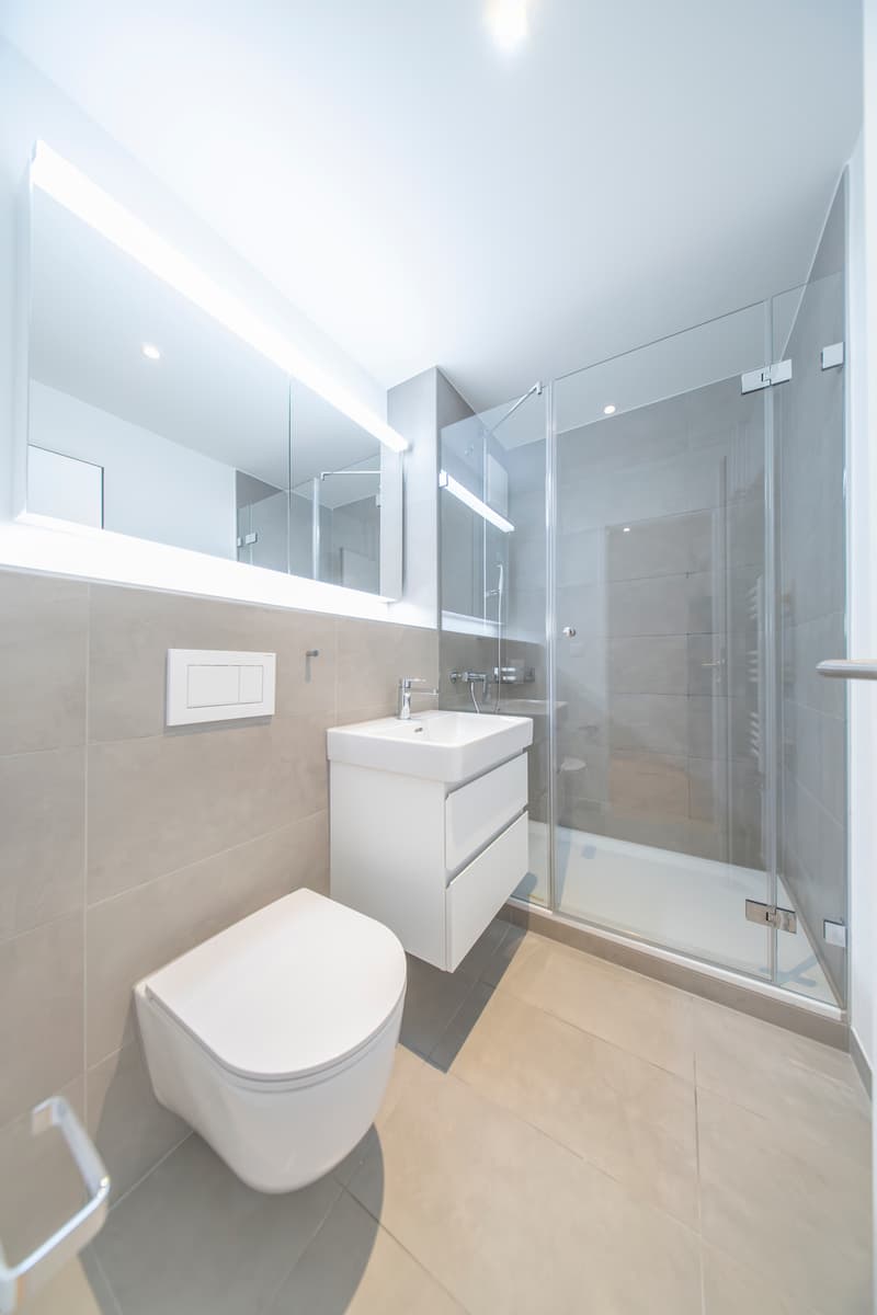 Beispielbild Dusche WC