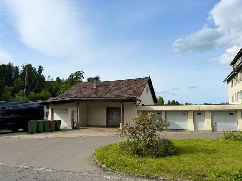 Atelier spacieux à louer sur Thorenbergstrasse à Lucerne (1)